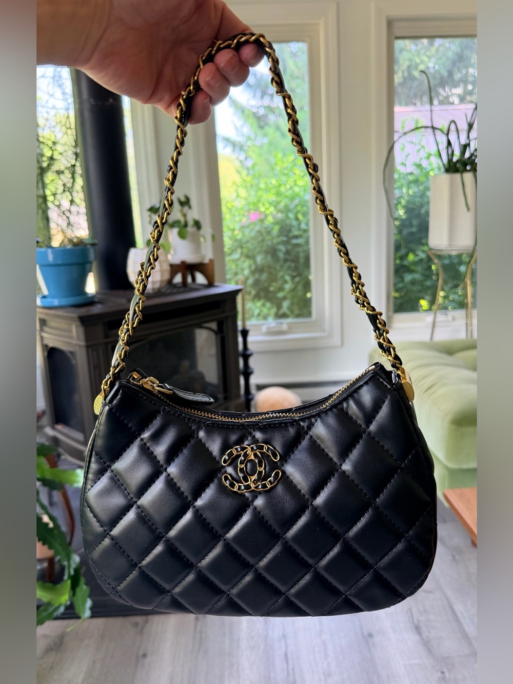 FULL SET NEW in Box Chanel Makeup Black Handbag w Wide Intricate Linked Strap